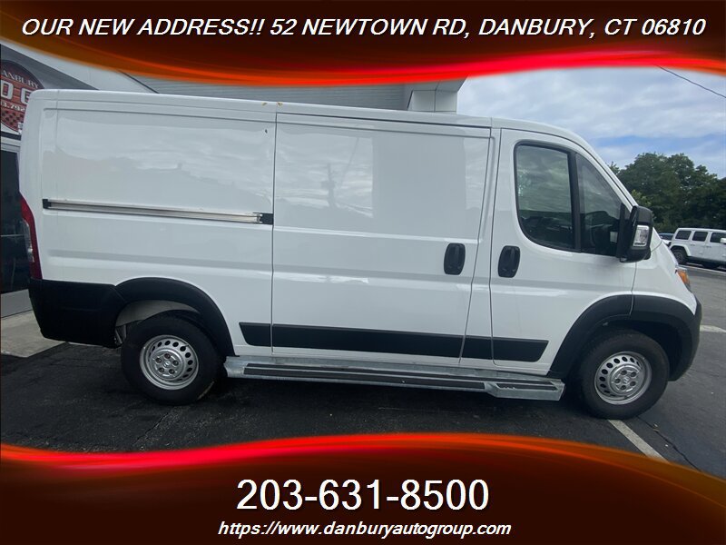 Used 2025 RAM ProMaster 2500 w/ U-Haul Equipment Group FWD image 11
