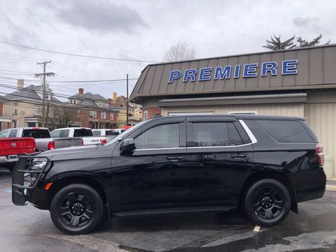Used 2021 Chevrolet Tahoe 4WD w/ Remote Keyless Entry Package image 2
