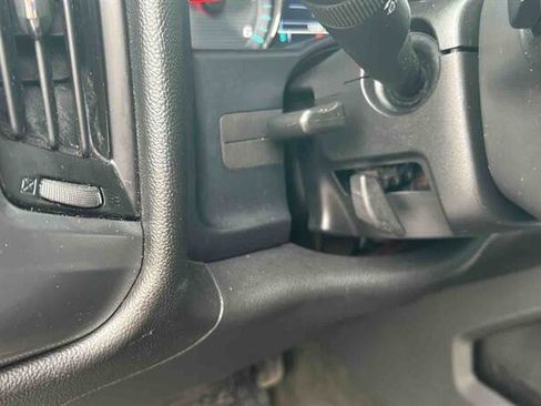 Used 2017 Chevrolet Silverado 1500 LT image 17