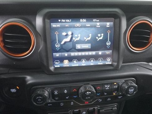 Used 2021 Jeep Gladiator Mojave image 20