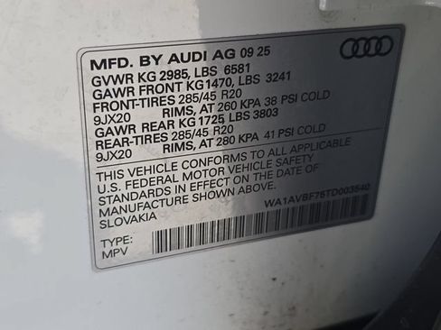 Used 2026 Audi Q7 3.0T Premium w/ Convenience Plus Package AWD/4WD image 40