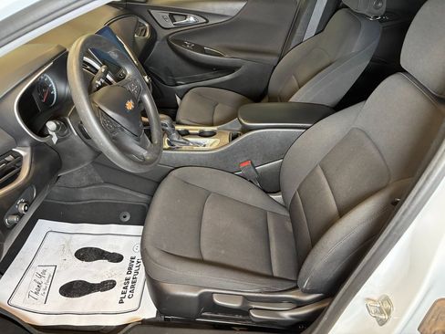 Used 2021 Chevrolet Malibu LS image 19