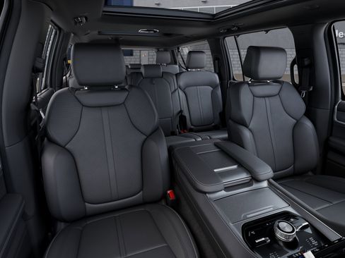 New 2026 Jeep Grand Wagoneer L Limited image 9