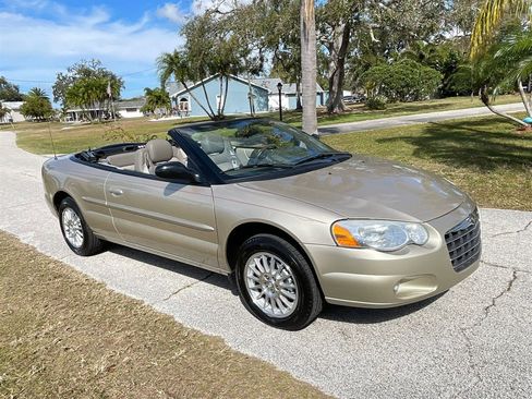 Used 2006 Chrysler Sebring Touring image 24