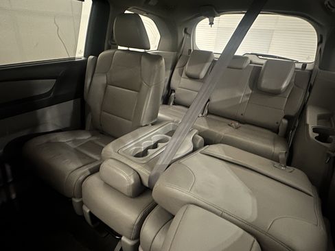 Used 2013 Honda Odyssey EX-L image 25