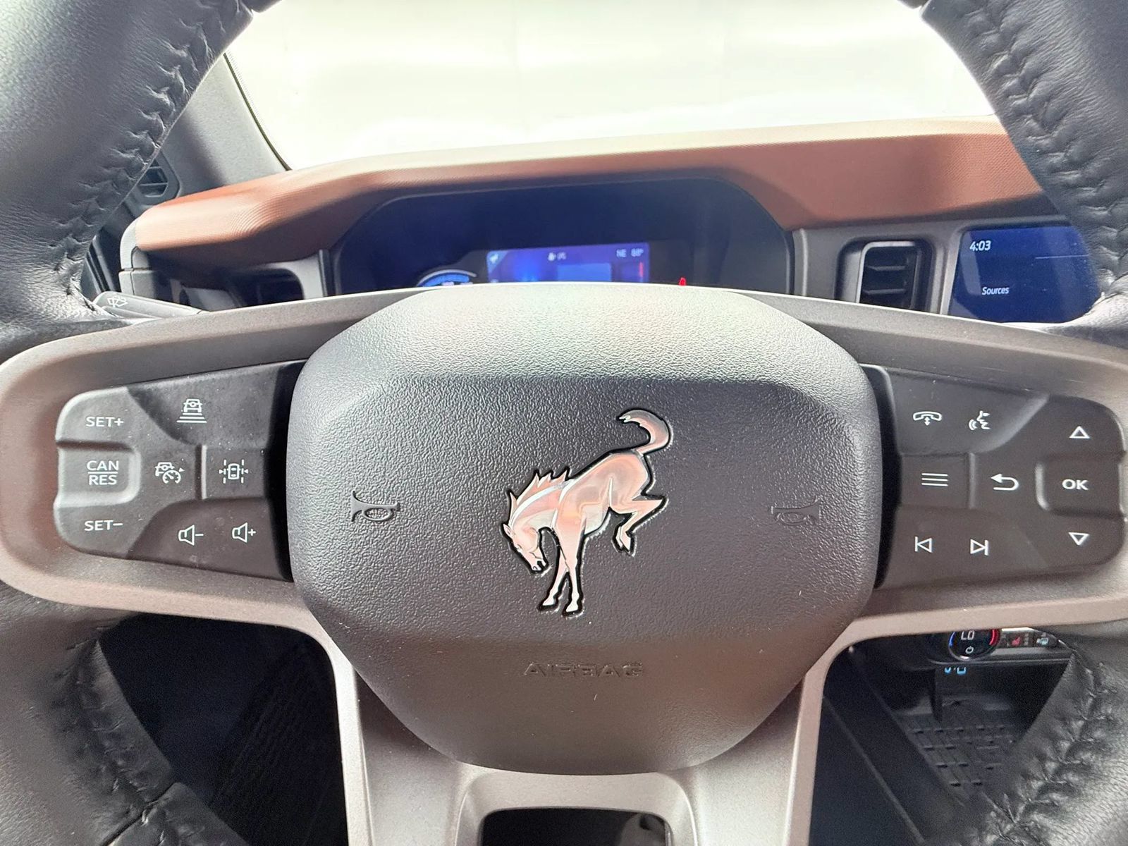 Used 2024 Ford Bronco Outer Banks AWD/4WD image 34