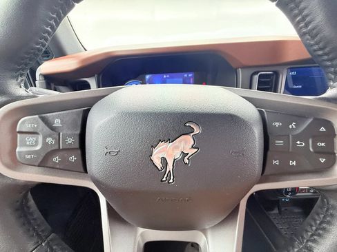 Used 2024 Ford Bronco Outer Banks AWD/4WD image 34