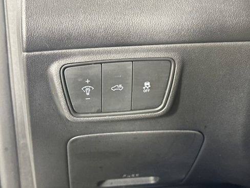 Used 2022 Hyundai Santa Cruz SEL Premium w/ Cargo Package image 19