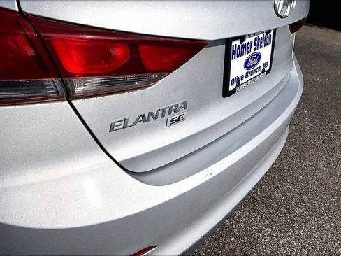 Used 2018 Hyundai Elantra SE image 7