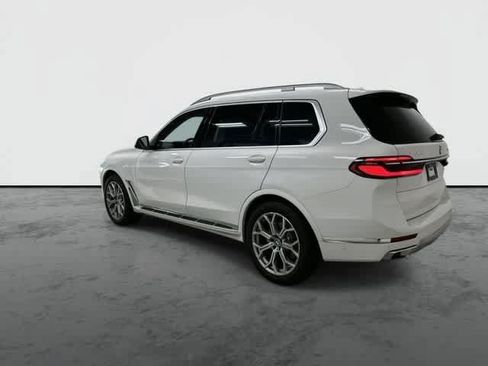Used 2026 BMW X7 xDrive40i AWD/4WD image 9