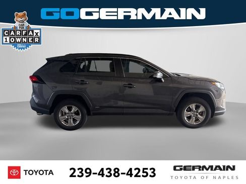 Used 2024 Toyota RAV4 XLE AWD/4WD image 11