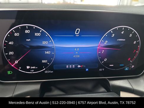 Used 2025 Mercedes-Benz GLC 300 image 13