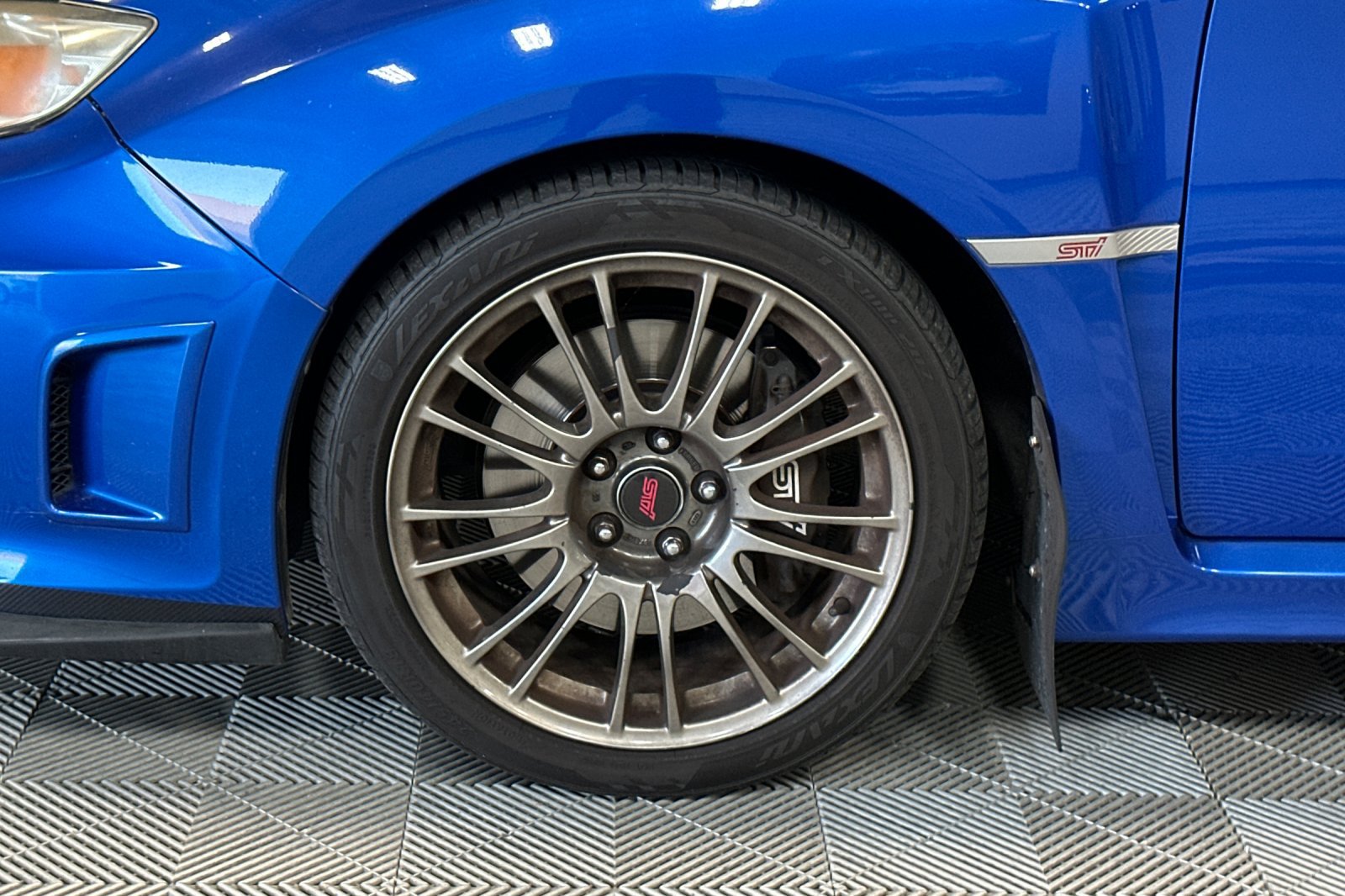 Used 2013 Subaru Impreza WRX STI Limited AWD/4WD image 37