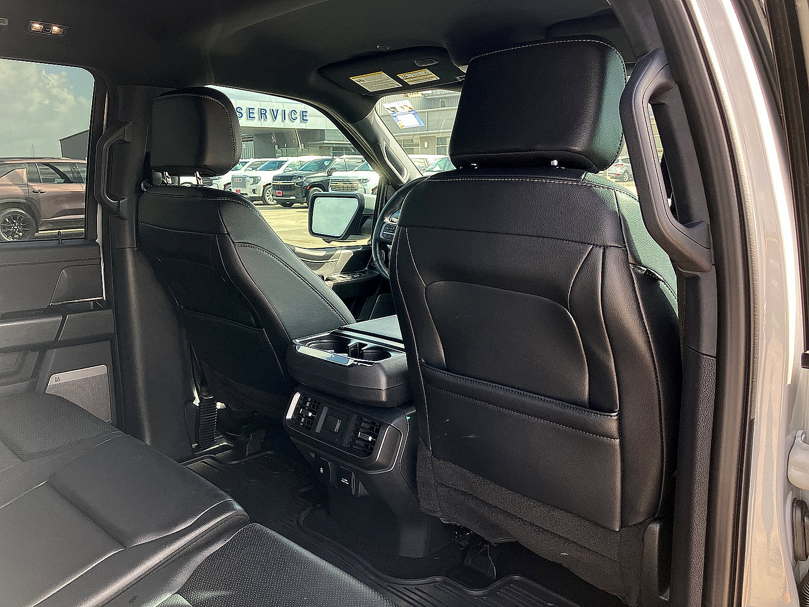 Used 2024 Ford F150 Lariat w/ Bed Utility Package AWD/4WD image 16