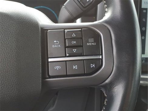 Used 2021 Ford F150 Lariat w/ Trailer Tow Package image 17