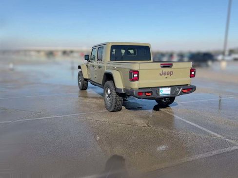 New 2026 Jeep Gladiator Mojave image 9