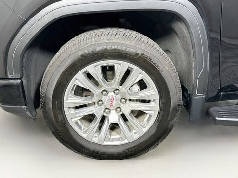 Used 2024 GMC Sierra 1500 Denali AWD/4WD image 36