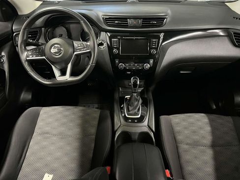 Used 2019 Nissan Rogue Sport SV w/ All-Weather Package image 14