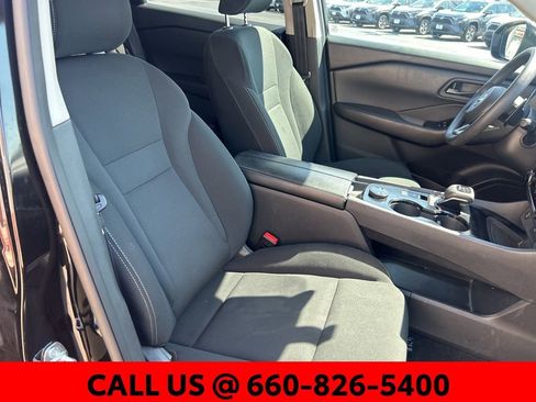 Used 2024 Nissan Rogue S image 6