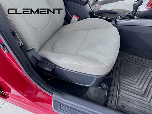 Used 2013 Kia Forte EX w/ Fuel Economy Pkg image 30