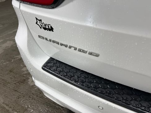 Used 2024 Dodge Durango GT RWD image 19