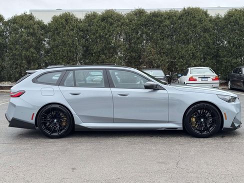 Used 2026 BMW M5 Touring w/ M Driver's Package AWD/4WD image 5