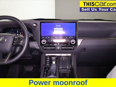 Used 2026 Lexus GX 550 AWD/4WD image 24