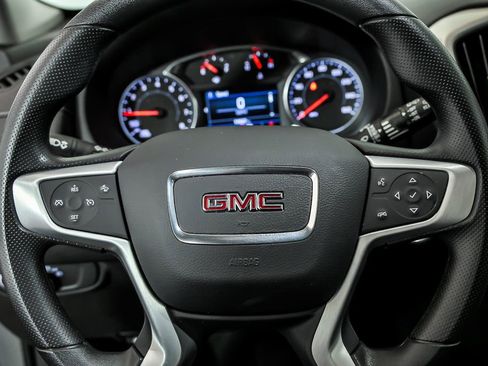 Used 2024 GMC Terrain SLE w/ Driver Convenience Package AWD/4WD image 18