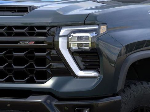 New 2026 Chevrolet Silverado 2500 ZR2 image 36