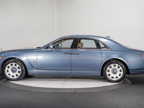 Used 2011 Rolls-Royce Ghost RWD image 6