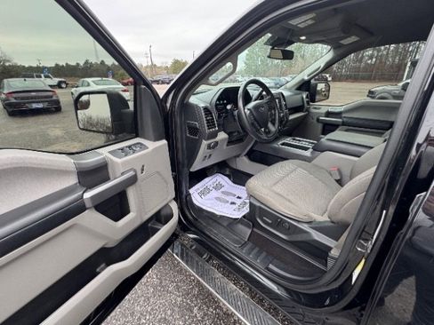 Used 2019 Ford F150 XLT w/ Equipment Group 302A Luxury image 2