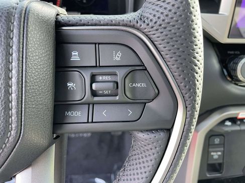 New 2026 Toyota Tundra Limited AWD/4WD image 34