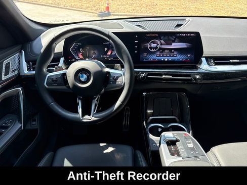 Used 2025 BMW X1 xDrive28i w/ Premium Package image 22