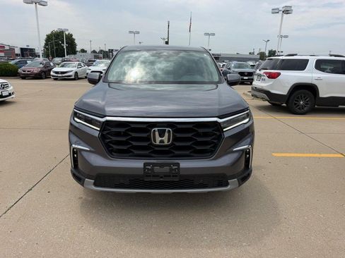 Certified 2025 Honda Pilot EX-L image 8