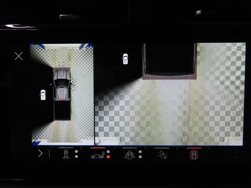 Used 2025 GMC Sierra 2500 AT4 image 15