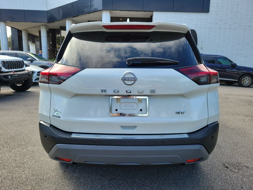 Used 2023 Nissan Rogue SV w/ SV Premium B Package FWD image 8