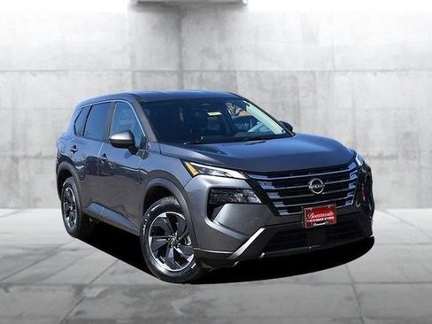 Certified 2025 Nissan Rogue SV image 2