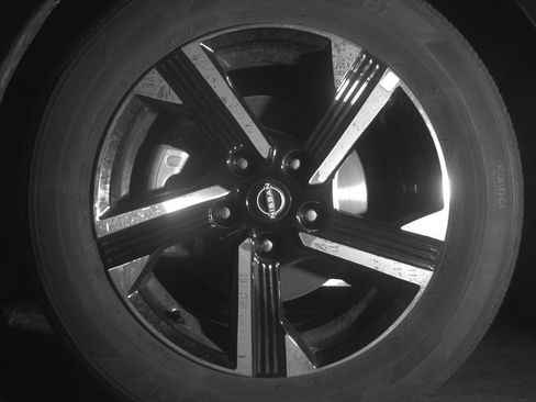 Used 2025 Nissan Sentra SV FWD image 11