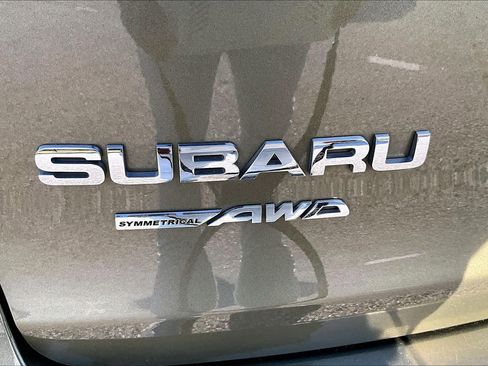 Used 2023 Subaru Ascent Limited w/ Technology Package image 30