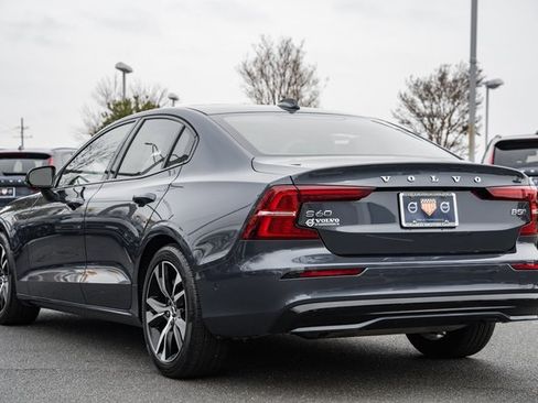 Used 2024 Volvo S60 B5 Plus image 5
