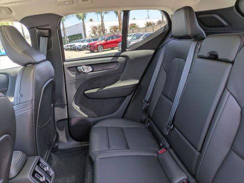 New 2026 Volvo XC40 B5 Plus w/ Climate Package image 12