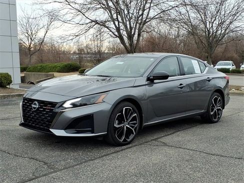 Certified 2024 Nissan Altima 2.5 SR w/ SR Premium Package image 1