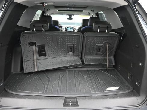 Used 2019 Chevrolet Traverse Premier AWD/4WD image 10