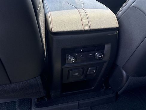 Certified 2024 Chevrolet Traverse RS w/ LPO, Floor Liner Package AWD/4WD image 21