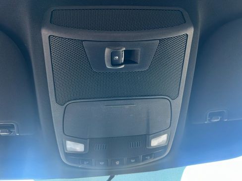 Used 2017 Ford F150 XLT w/ Equipment Group 302A Luxury AWD/4WD image 15