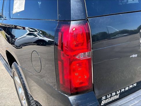 Used 2016 Chevrolet Suburban LT AWD/4WD image 30