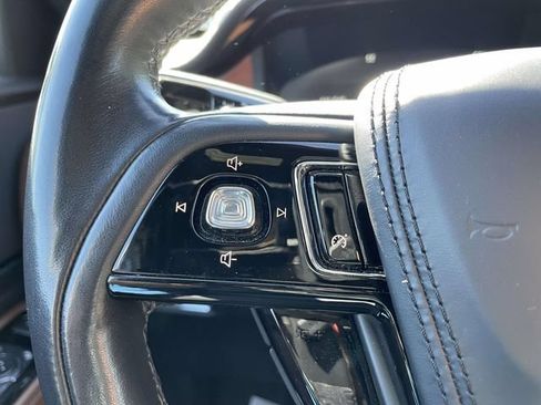 Used 2022 Lincoln Aviator Reserve RWD image 27
