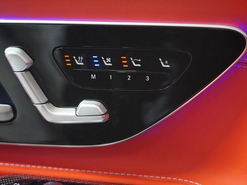 New 2026 Mercedes-Benz SL 63 AMG 4MATIC image 37