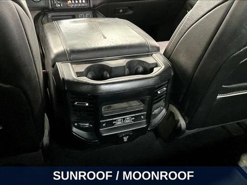 Used 2022 RAM 1500 Limited w/ Body-Colour Bumper Group AWD/4WD image 13