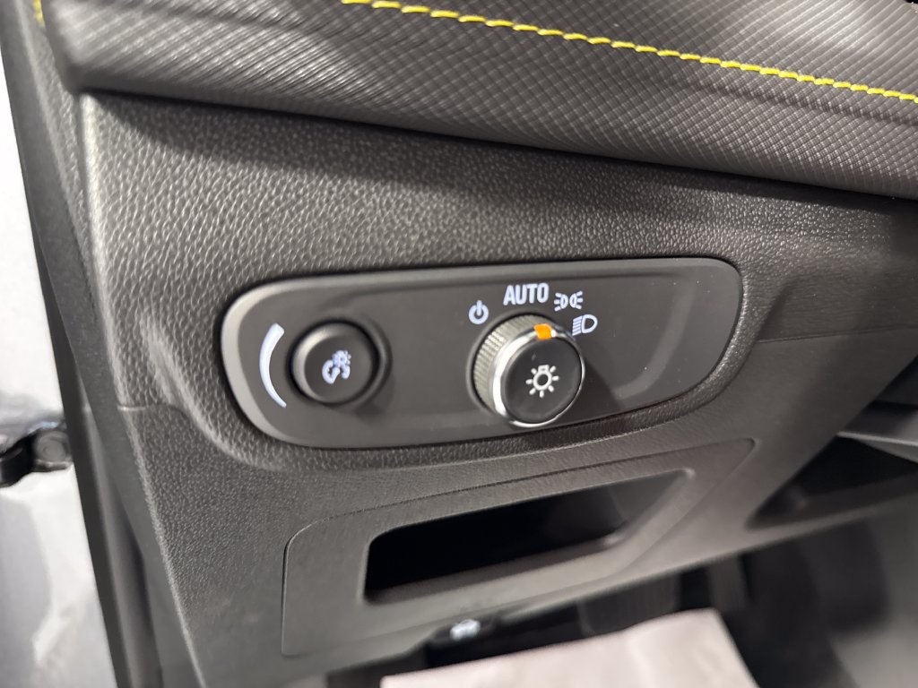 New 2026 Chevrolet TrailBlazer ACTIV w/ Driver Confidence Package AWD/4WD image 8